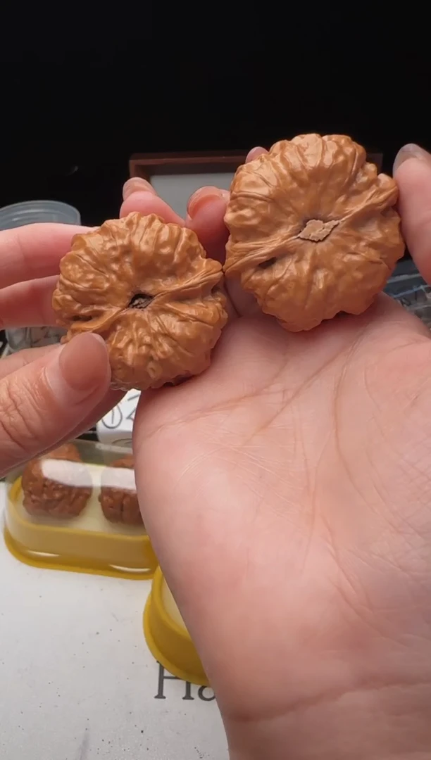 把件文玩核桃ཉ****?16