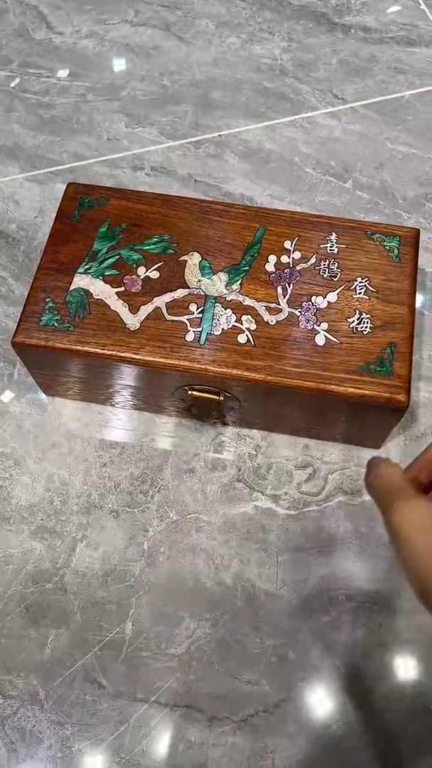 木喜鹊登梅首饰盒