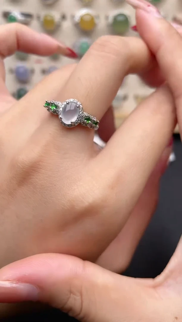 【闪购商品】翡翠戒指银S925镶嵌一物一证一礼盒