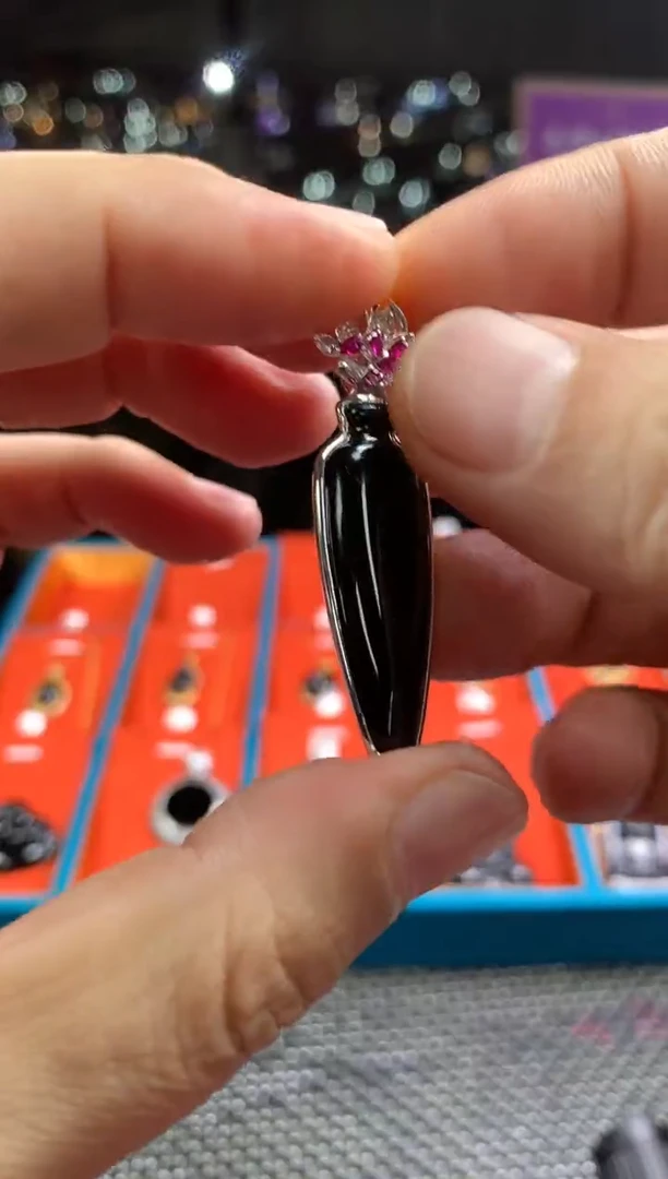 定制翡翠18K金镶嵌--30239