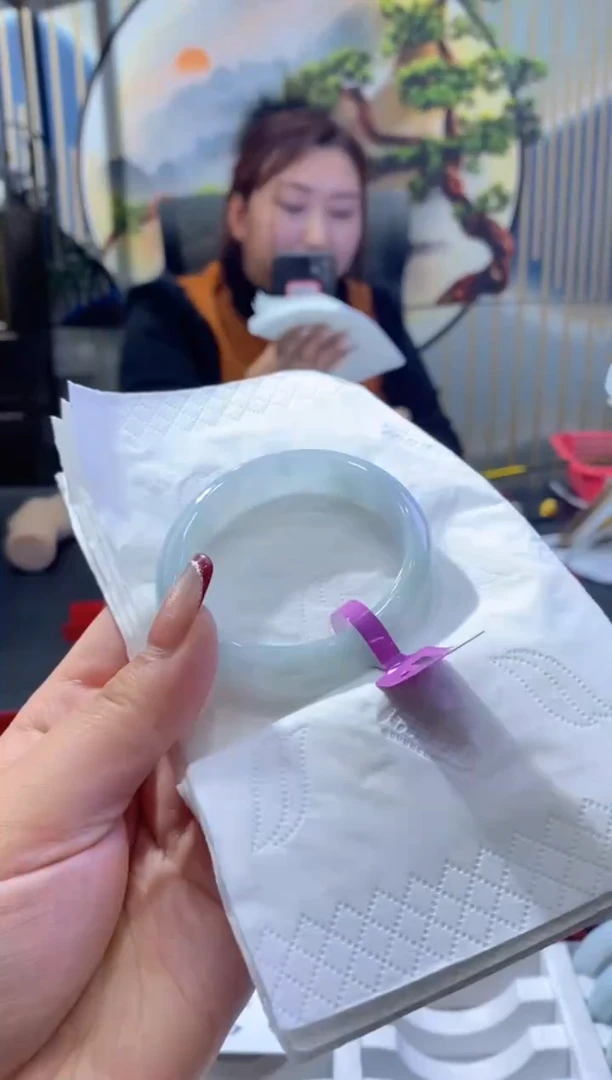 【闪购商品】翡翠手镯未镶嵌00000701