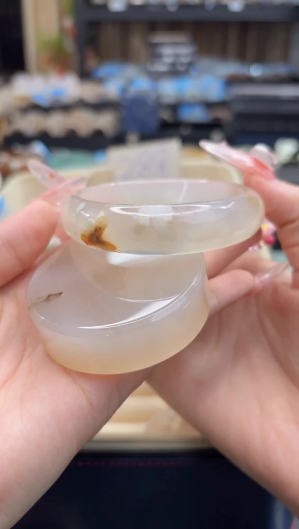 未镶嵌手镯石英质玉342(60圈赠送镯心)