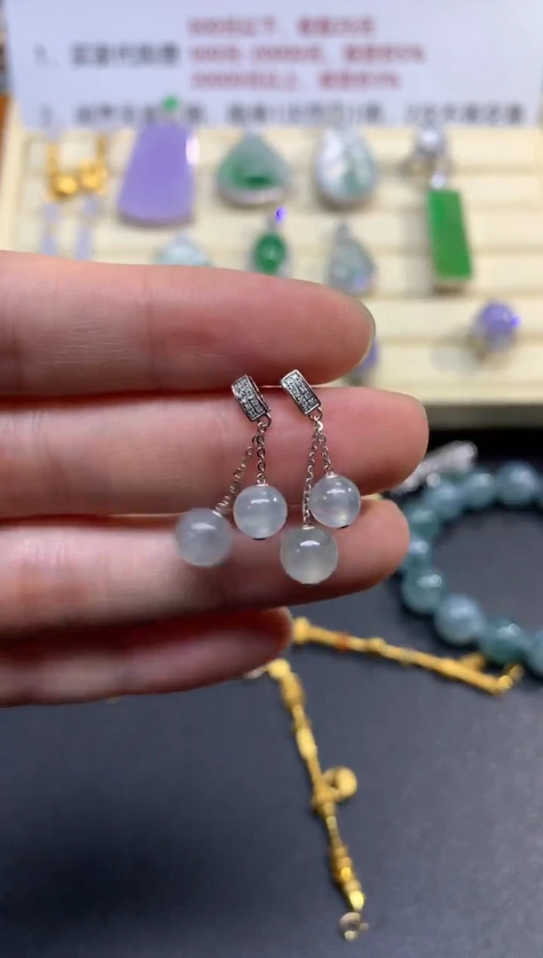 18K金镶嵌翡翠耳饰耳饰|1800+90