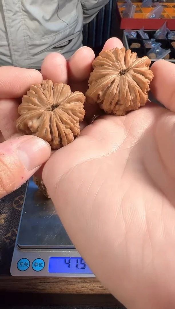 把件核桃41尺全品汉高楼