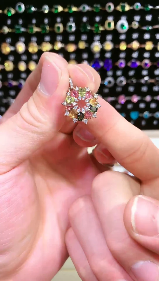 【闪购商品】碧玺吊坠(赠链)银S925镶嵌天然无烧