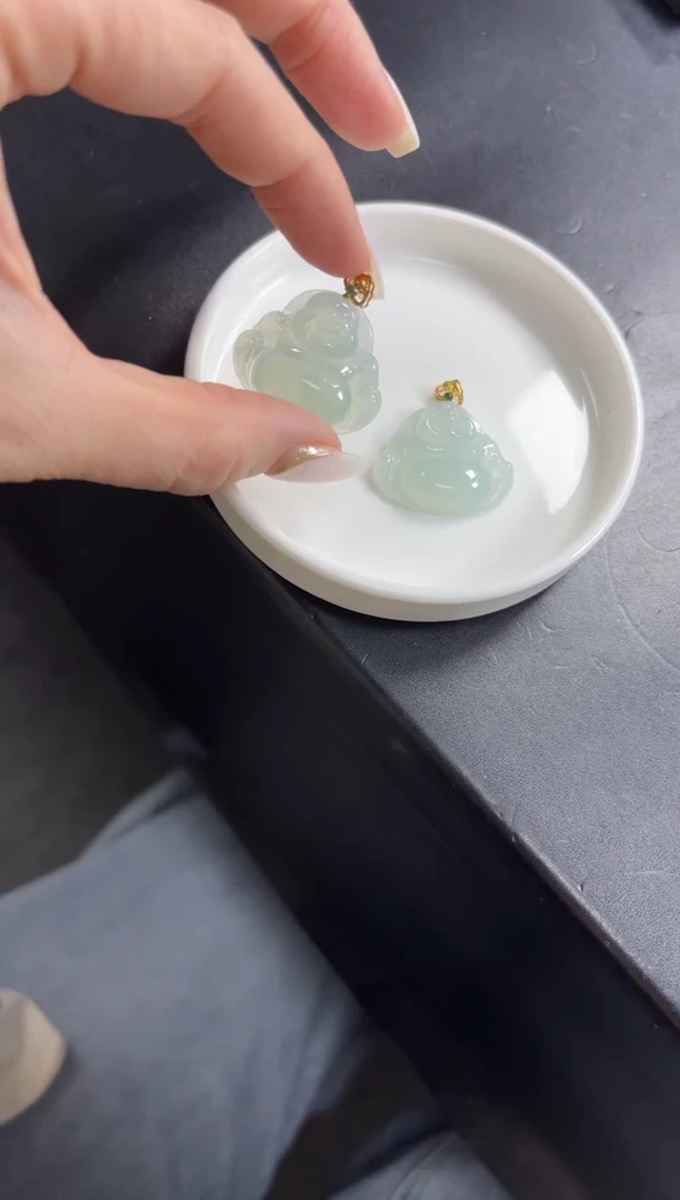 18K金镶嵌挂件翡翠多样性发一件XPGGJ03