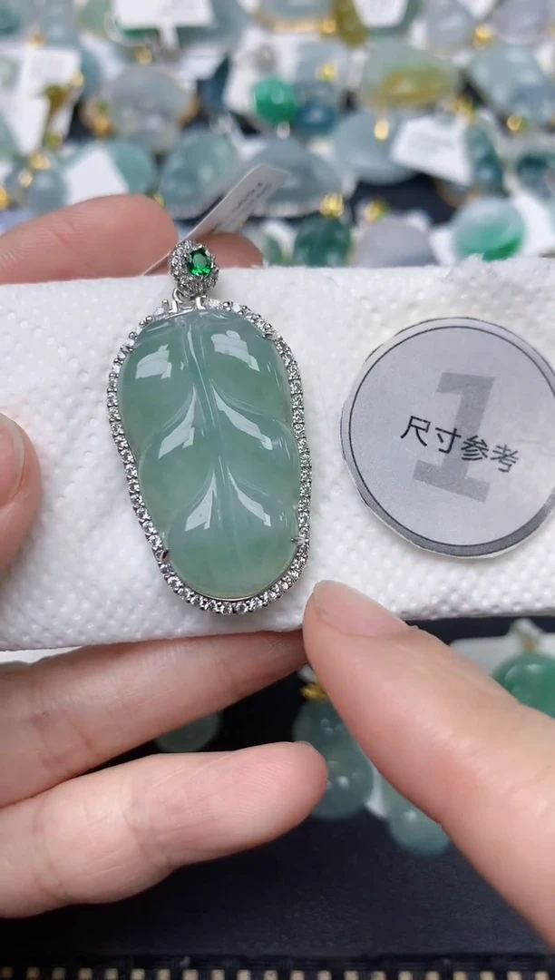 颈饰未镶嵌翡翠天然缅甸A货翡翠