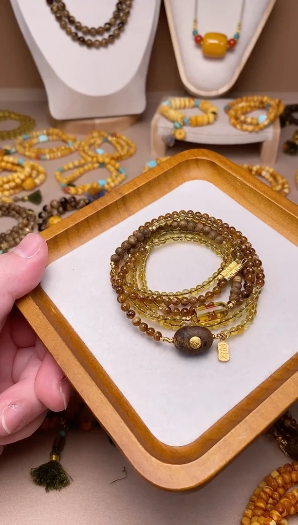 裸石琥珀未镶嵌蓝珀