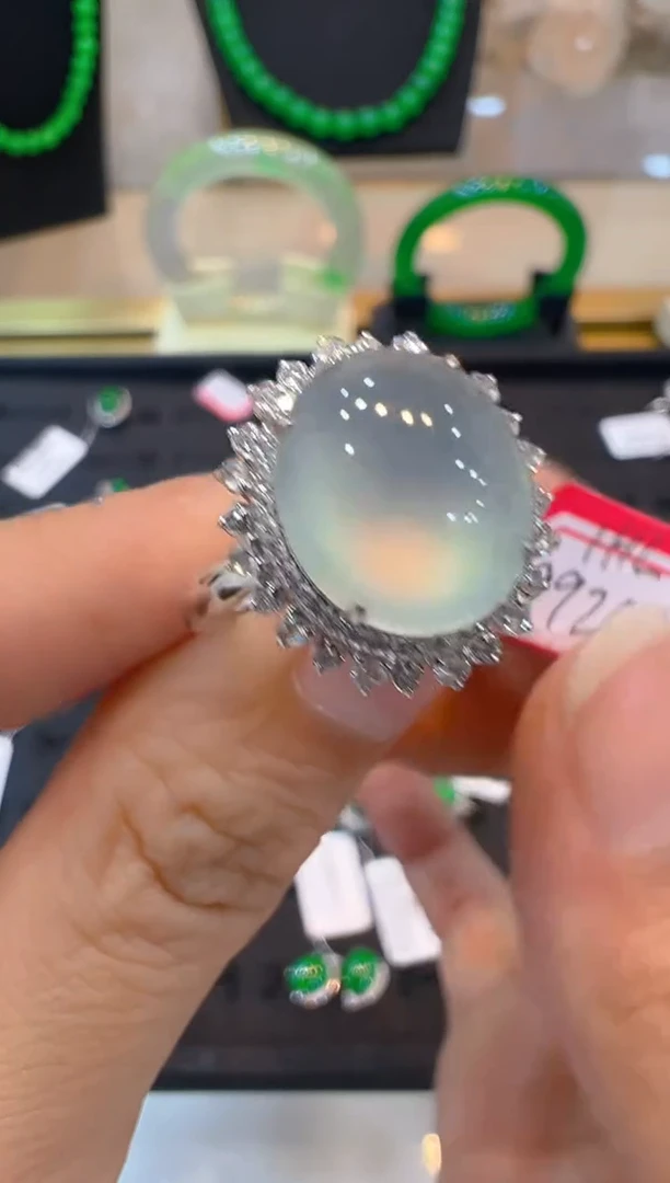 翡翠戒指18K金镶嵌多样性团购发一件