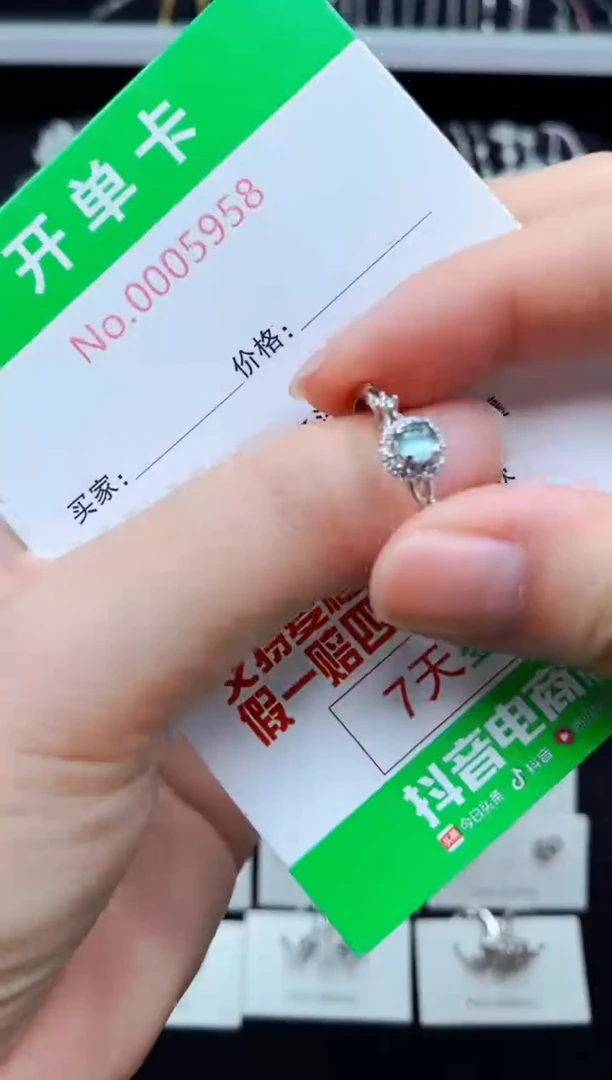 翡翠戒指银S925镶嵌5858