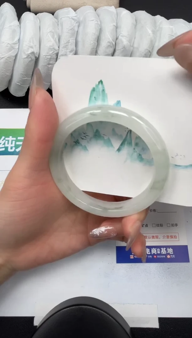 【闪购商品】石英质玉手镯未镶嵌198-58.2