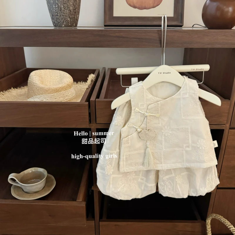【甜品起司】书香门第！女宝宝新中式刺绣国风背心九分花苞裤套装
