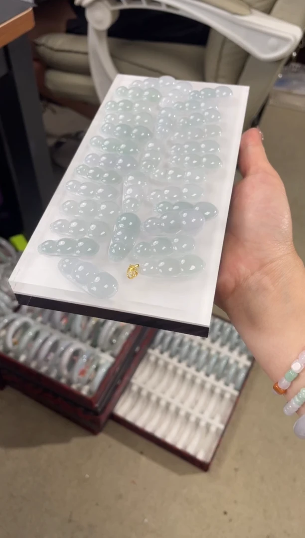 吊坠(不含链)银S925镶嵌翡翠多样性发一