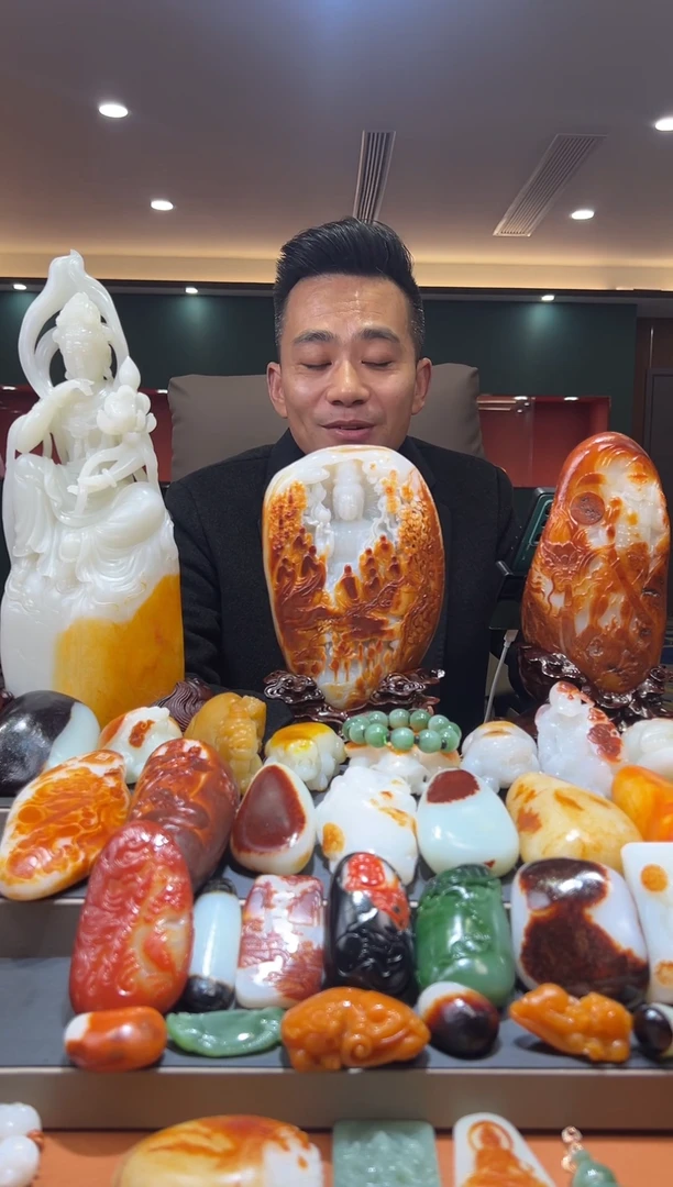 未镶嵌和田玉把件金****宝和田玉