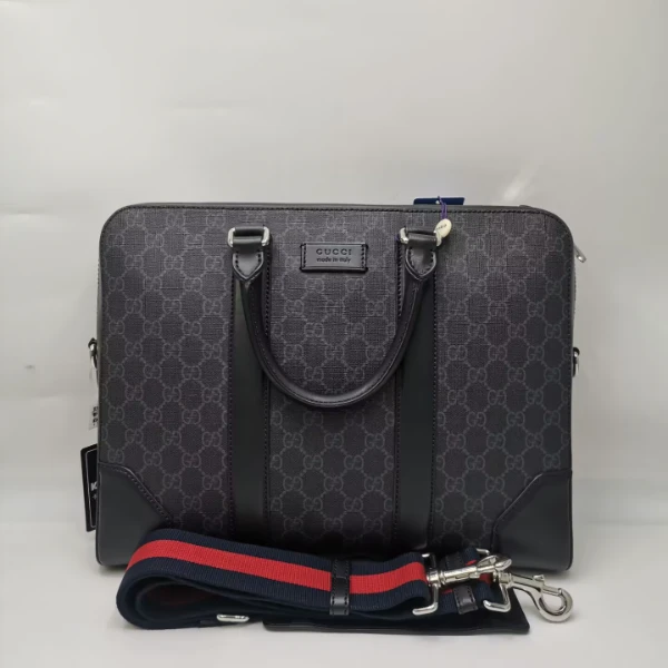 99新 GUCCI/古驰 98新17646 GUCCI古驰 黑老花印花手提公文包商务