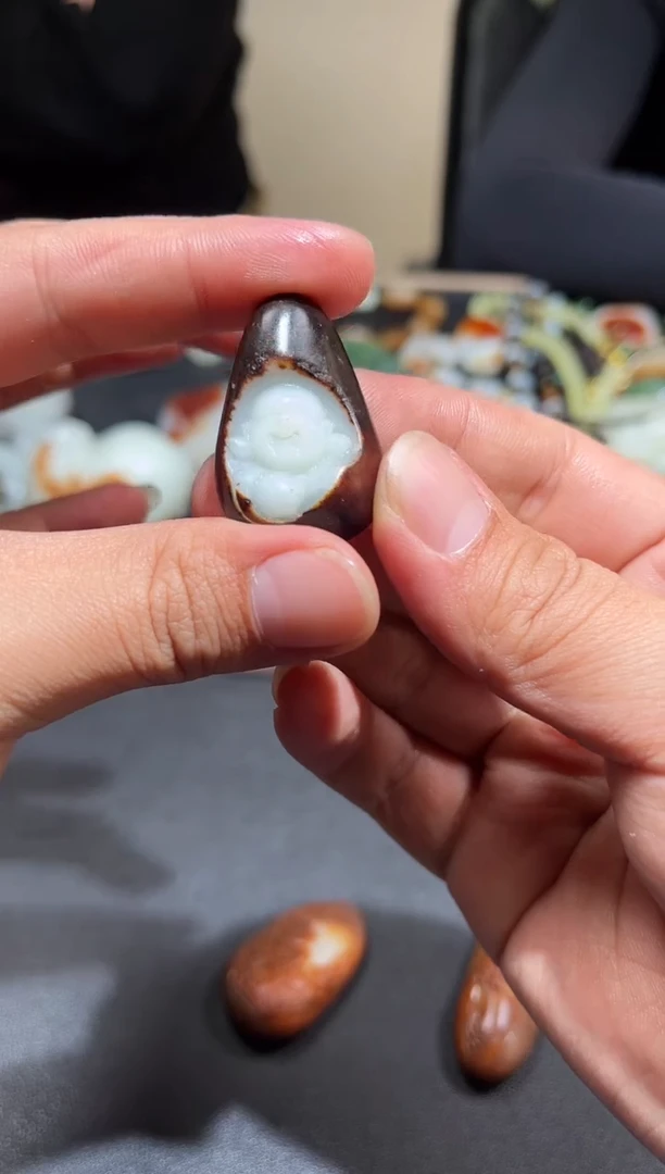 颈饰未镶嵌和田玉（子料）YL-DS-12.4-36