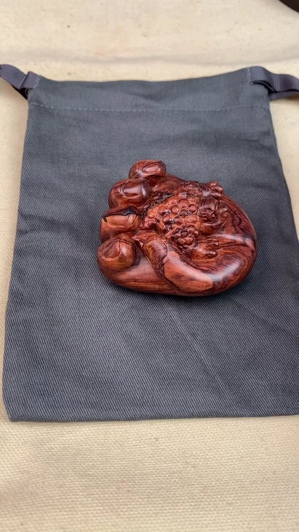 【闪购商品】黄花梨/降香黄檀把件黄花梨 金蟾 拍