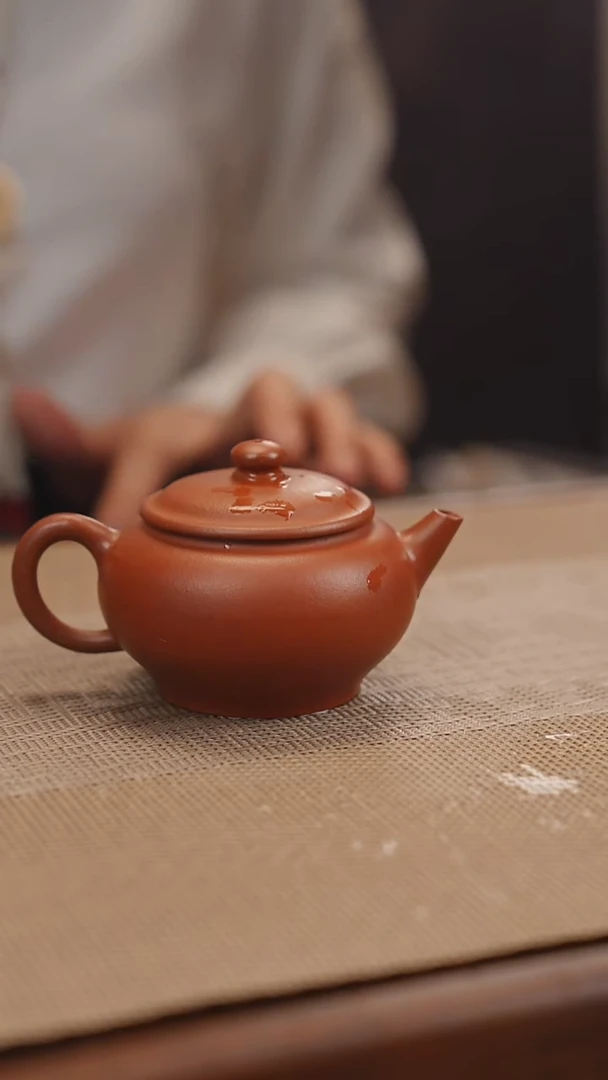 原矿红清水光速紫砂壶15