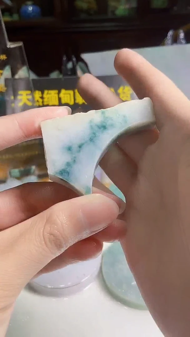 颈饰未镶嵌翡翠缅甸翡翠A货983