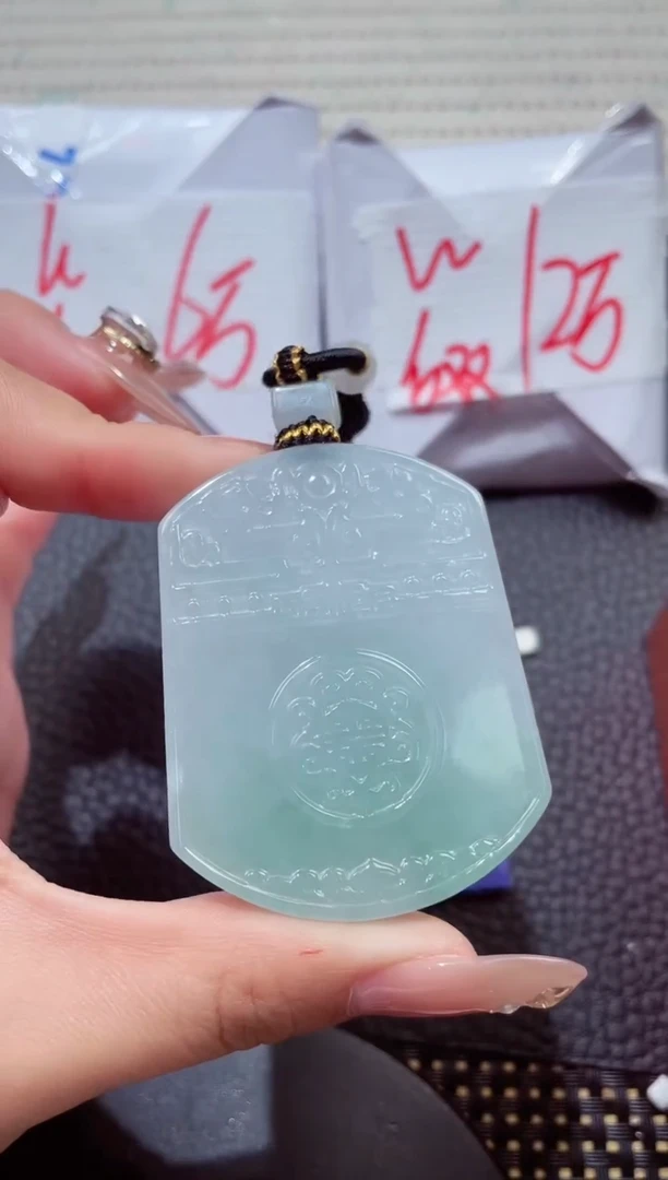 颈饰未镶嵌翡翠601