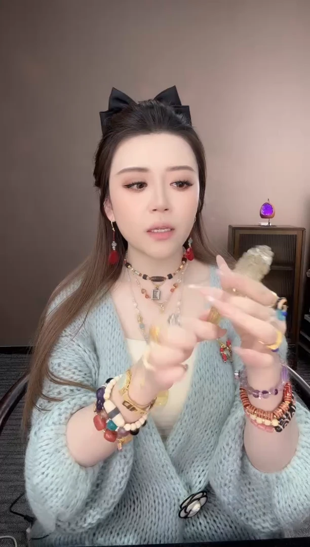 【闪购商品】吊坠莹莹专属黄水晶杵杵