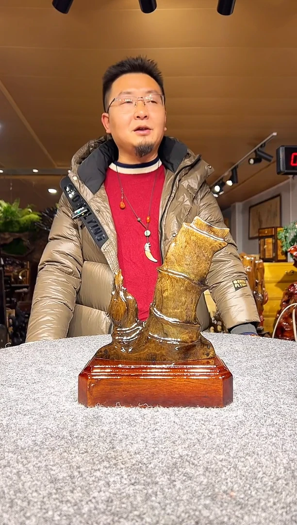 金丝楠木雕款?***?金丝楠木摆件