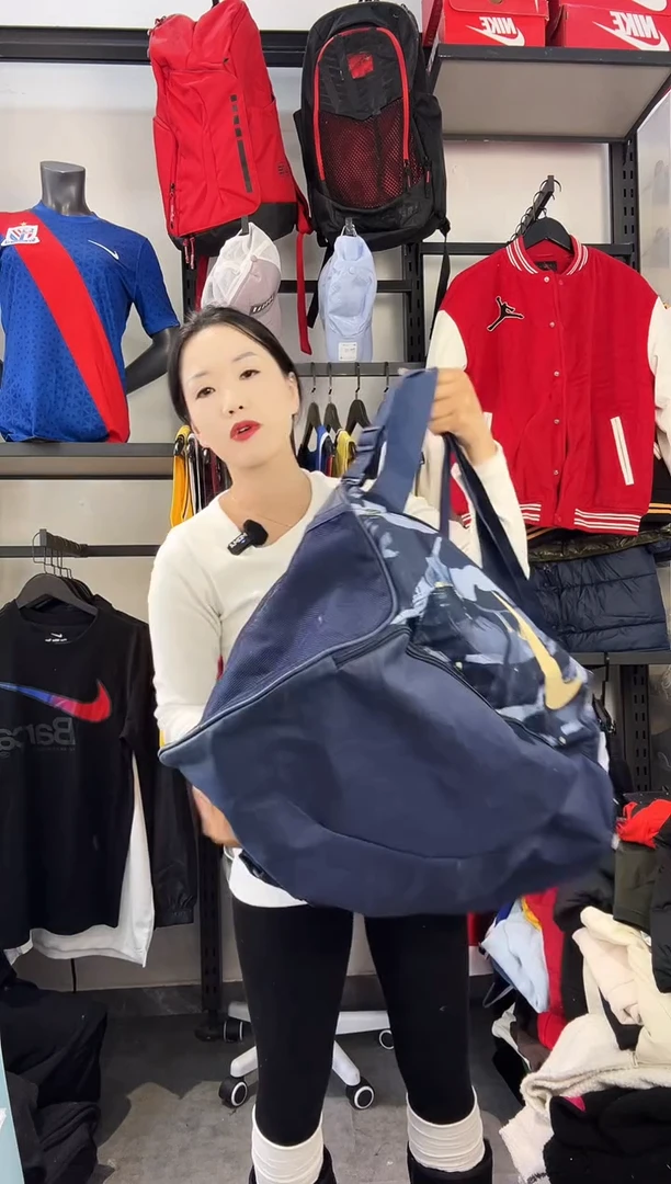 771闪购编码 Nike/Joedan运动卫衣裤以直播间过款为准尺码·书包