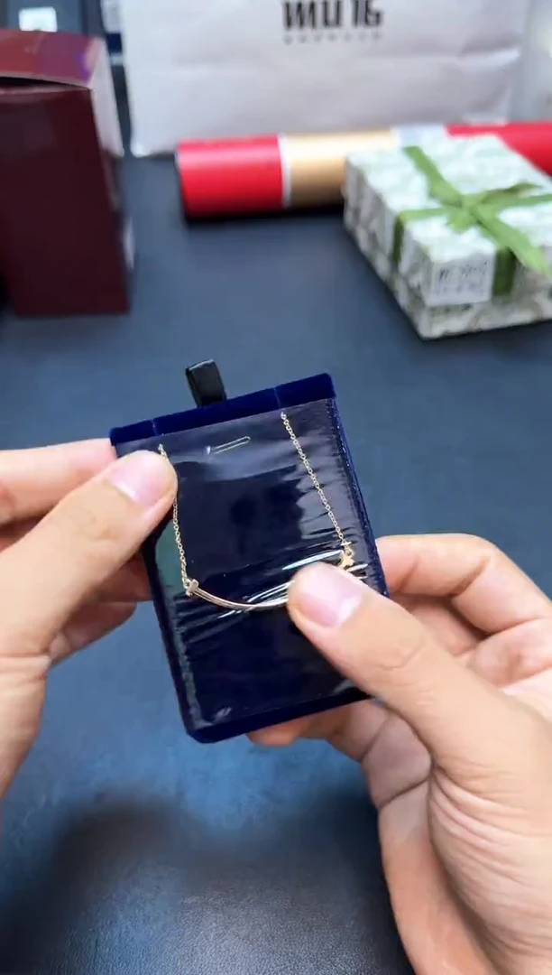 瓷片全新正品一件不留@@WE1382