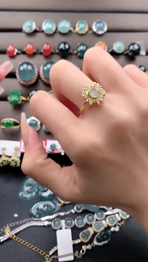 【闪购商品】翡翠戒指银S925镶嵌432423