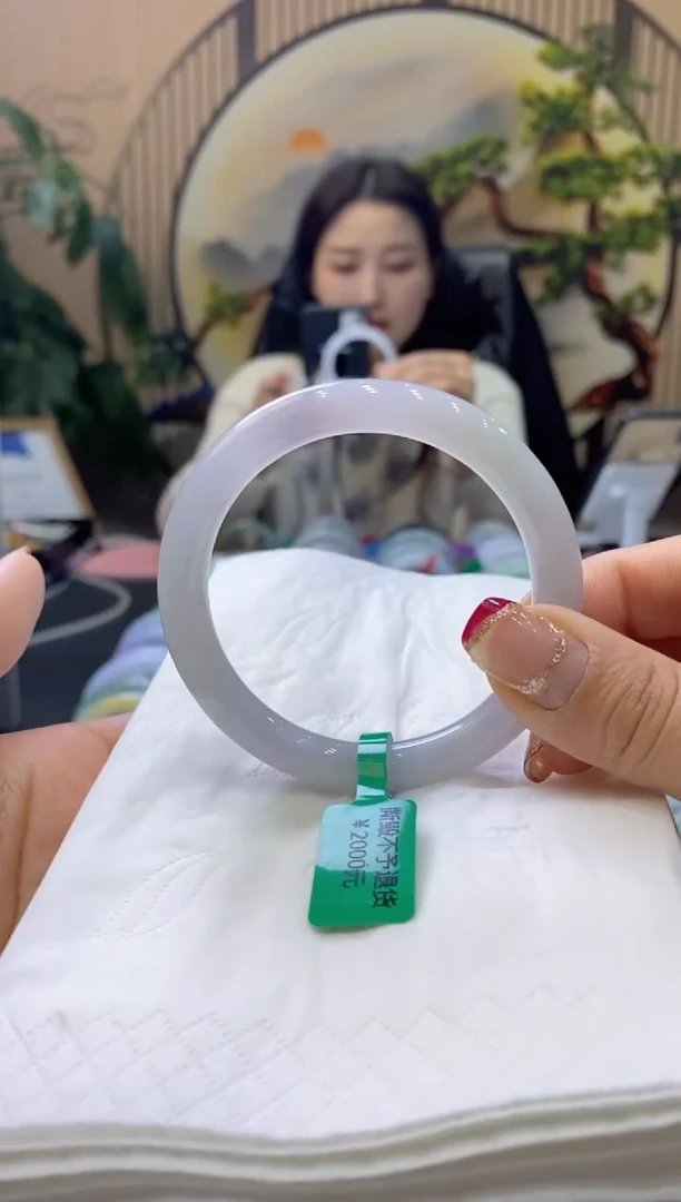 【闪购商品】翡翠手镯未镶嵌99903420