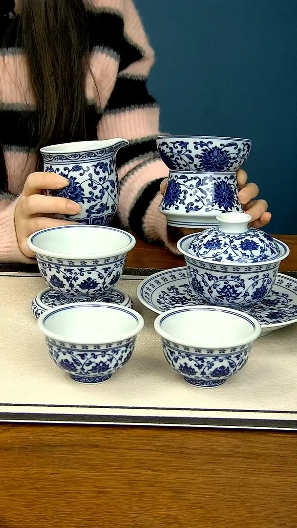 【闪购商品】青花缠枝莲十四件套-----一大八小压