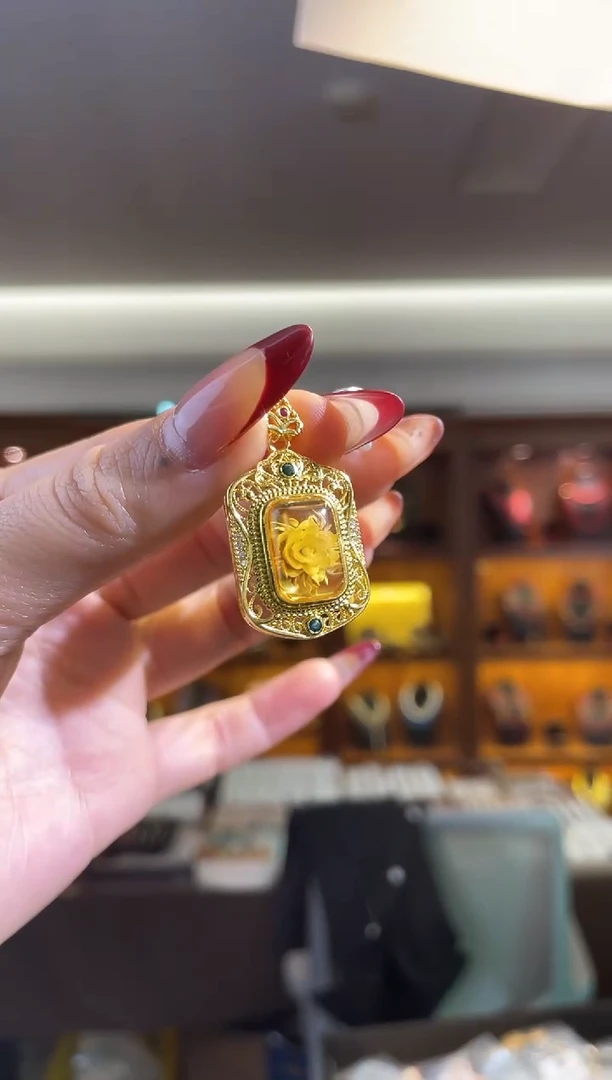 蜜蜡颈饰未镶嵌（多样性发一件）