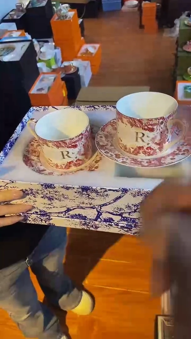 【闪购商品】鸿辉家品牌瓷器，京东包邮！