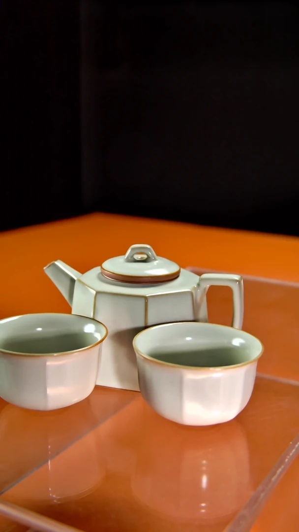 其他陶瓷《言泥陶瓷》汝窑系列八方壶待两杯