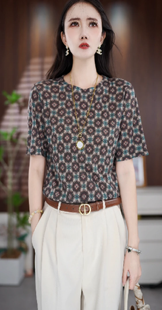 Y215新款时尚百搭气质宽松减龄上衣-悠悠