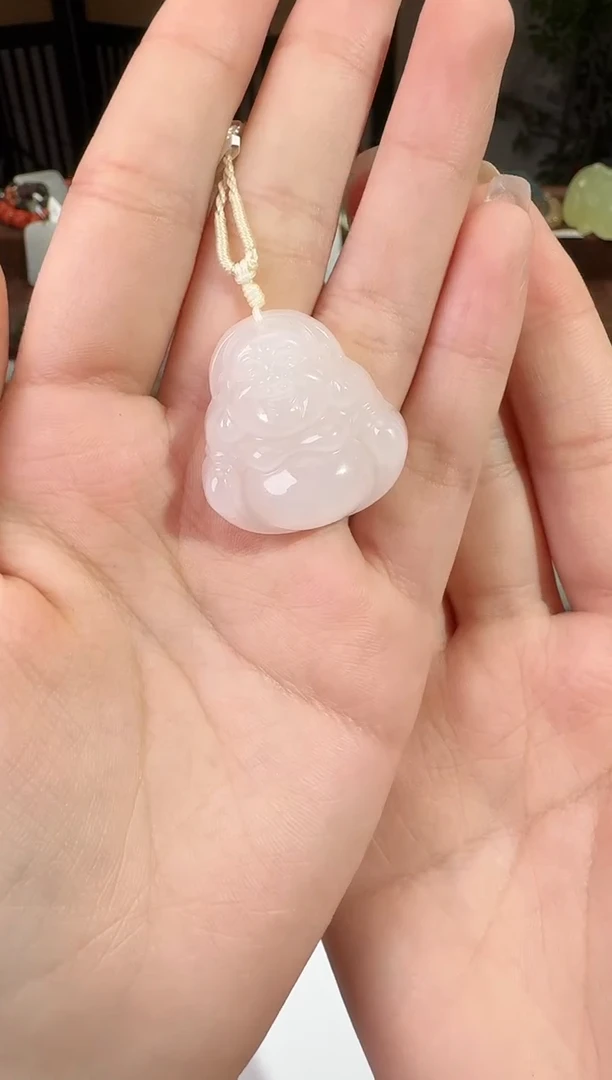 和田玉未镶嵌颈饰佛公79