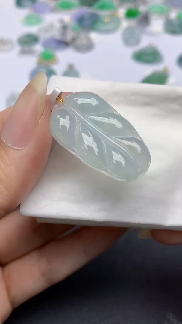 颈饰未镶嵌翡翠天然缅甸a货翡翠百元以上9元证书费自理