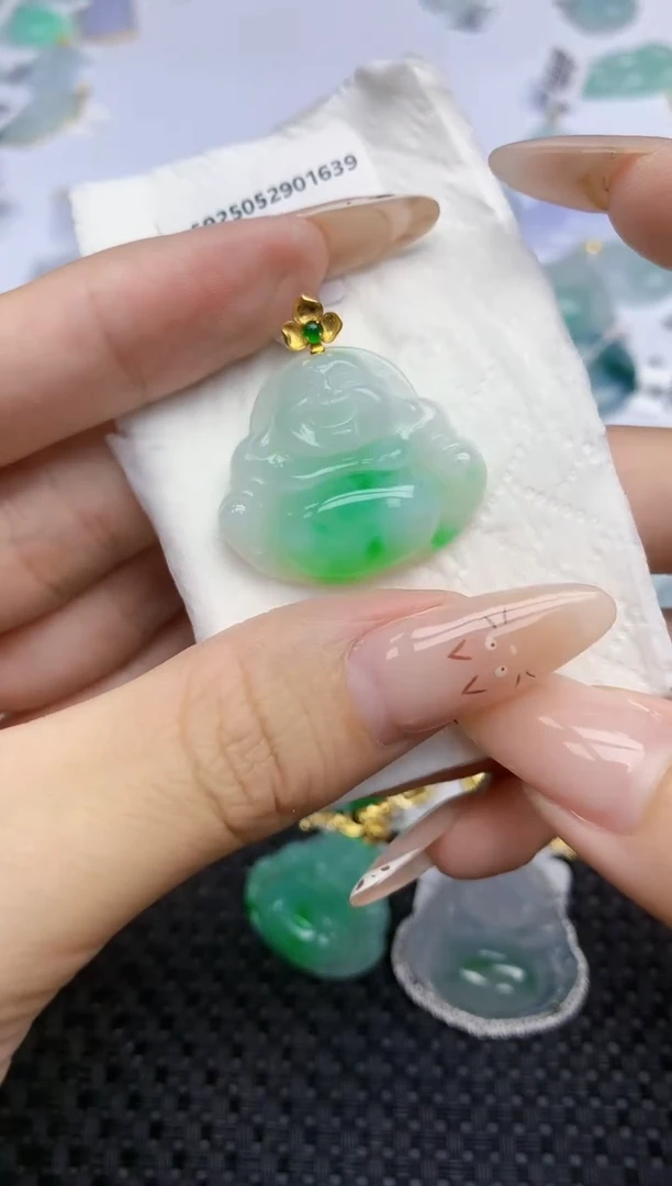翡翠18K金镶嵌颈饰411   天然翡翠A货