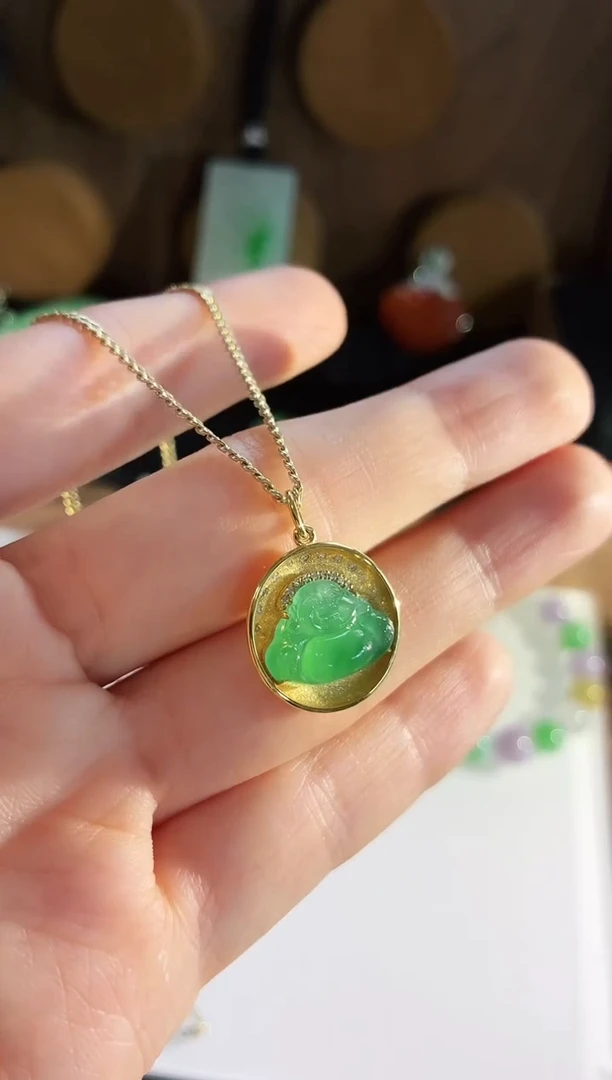 吊坠(不含链)18K金镶嵌翡翠吊坠