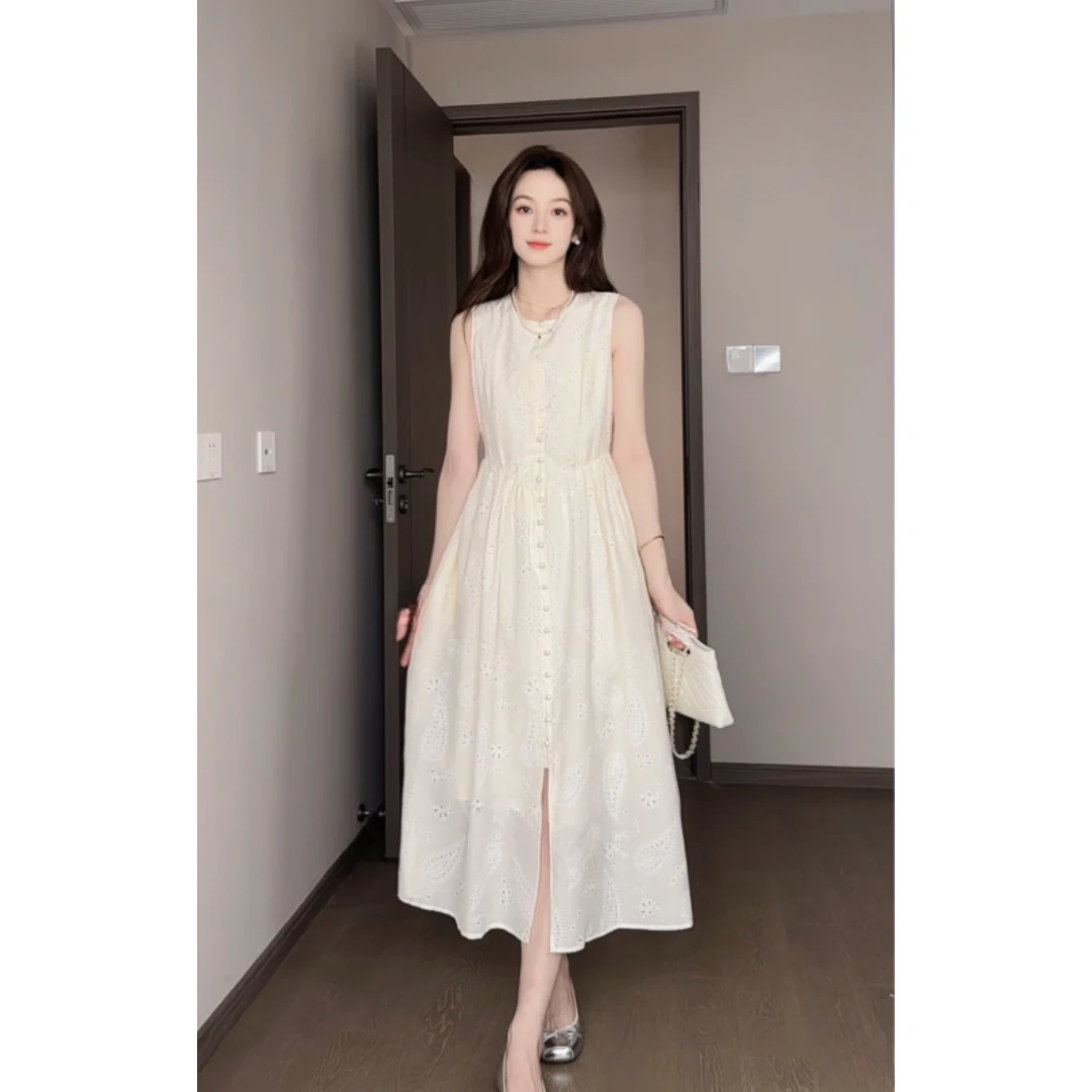 新款文艺度假重工刺绣无袖连衣裙 L25018