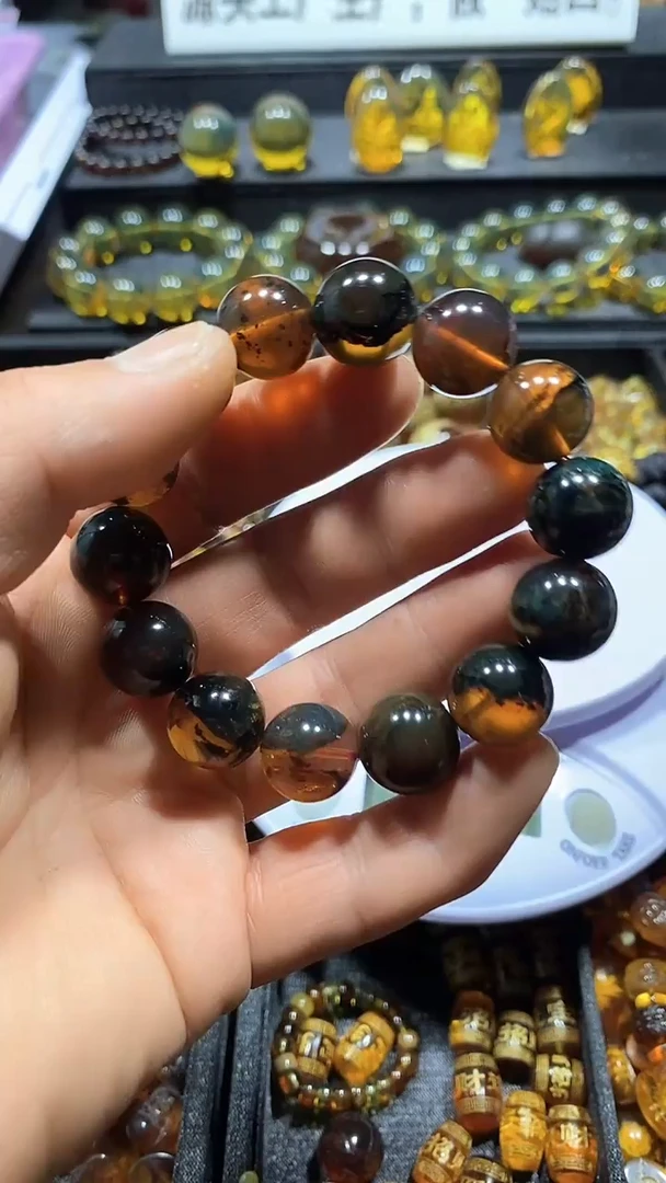 琥珀未镶嵌耳饰天然缅甸琥珀手串