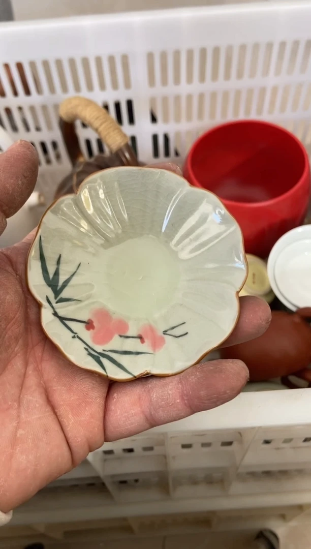 杯无运费险有瑕疵的摄影的产品有使用过的痕迹有点脏介意勿拍