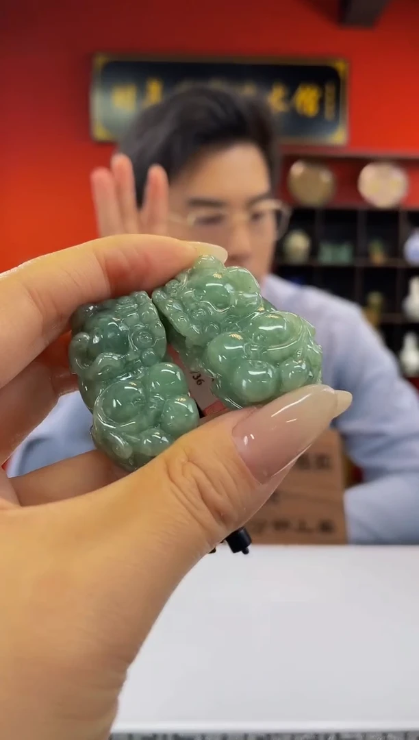 未镶嵌定制翡翠翡翠A货YZ113