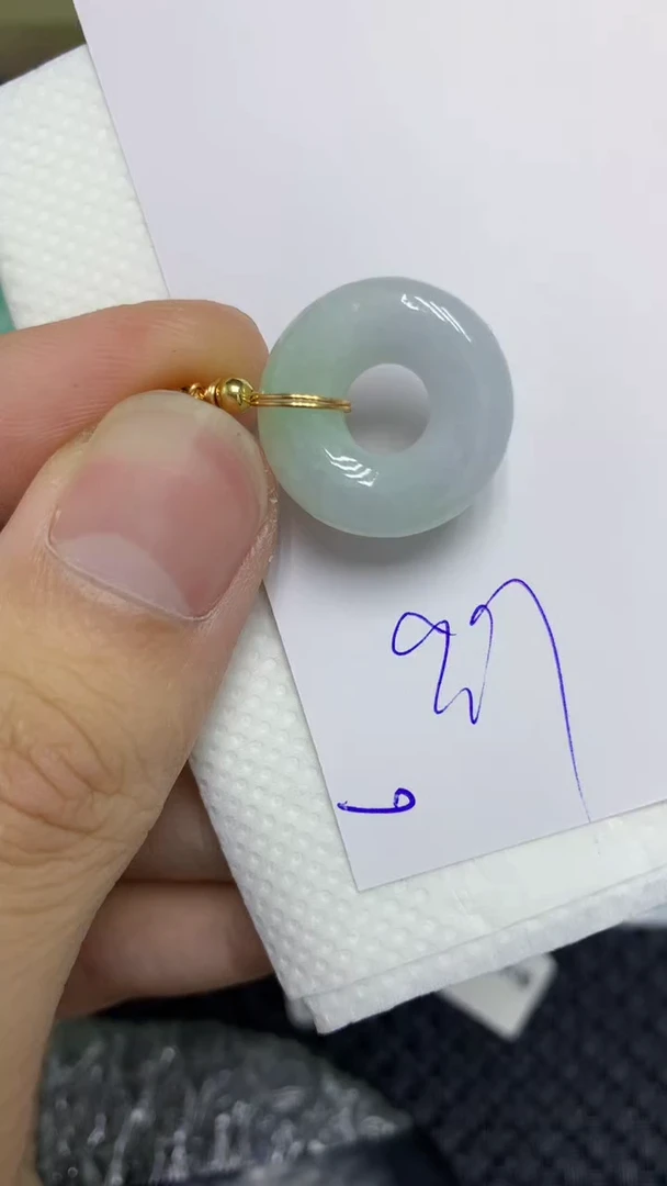 颈饰未镶嵌翡翠缅甸A货翡翠