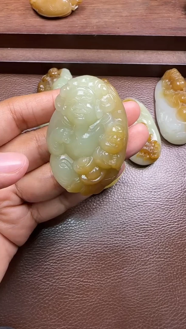 未镶嵌和田玉挂件挂件