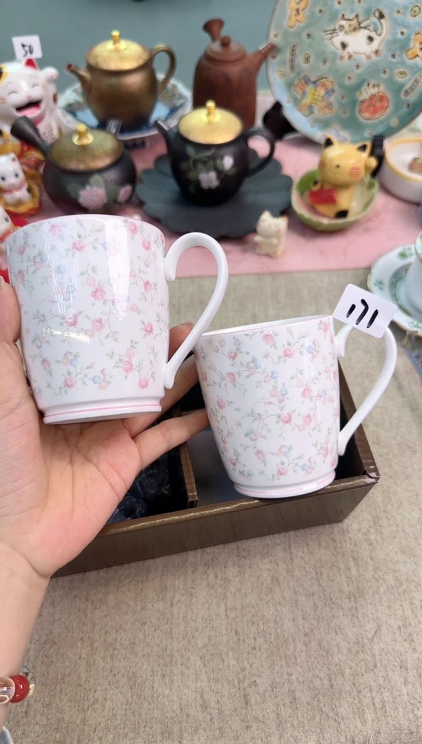 瓷片泡泡家的瓷器真好看