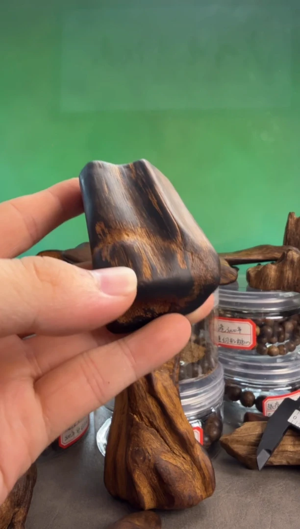 沉香手把件多样性发一