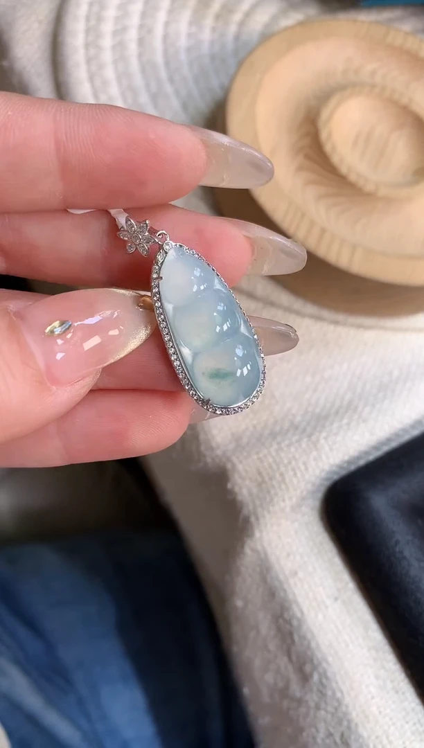 吊坠(不含链)银S925镶嵌翡翠【挽石珠宝】豆子