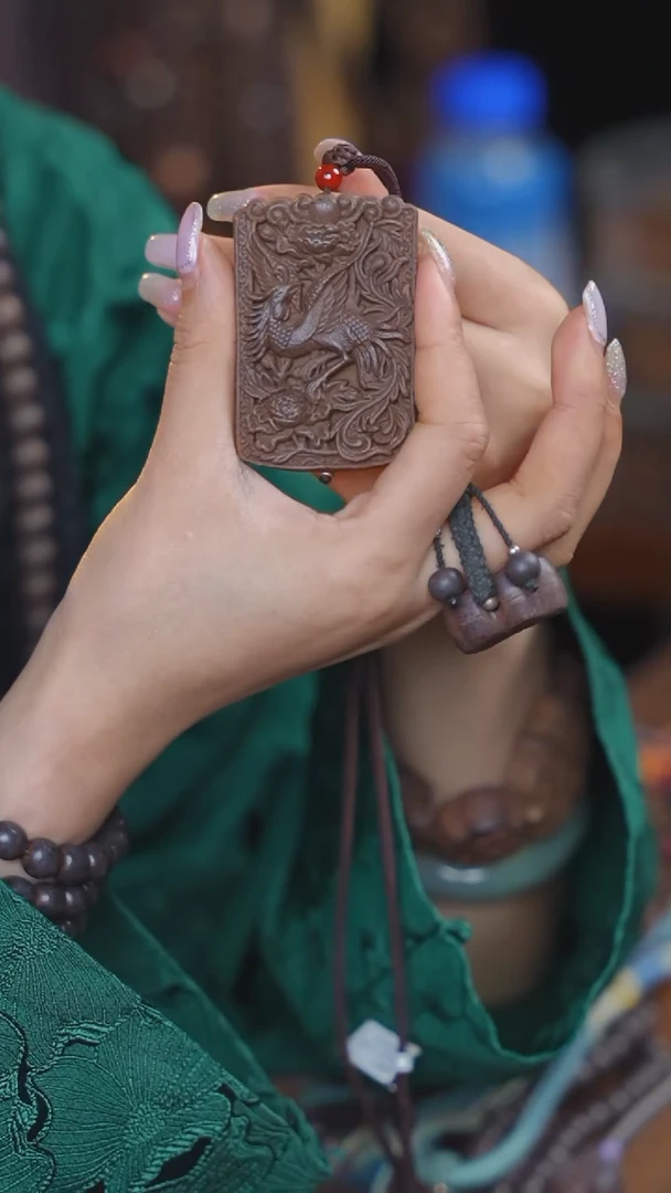 泥塑生命之光凤凰于飞福利脖挂款式