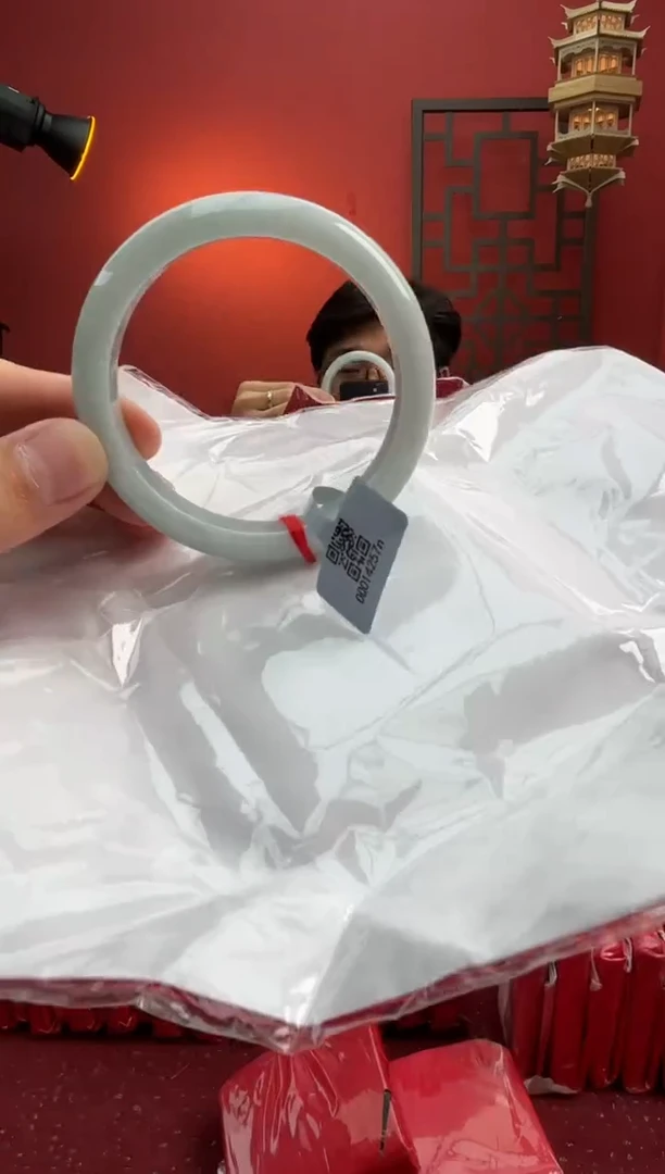 未镶嵌手镯翡翠翡翠手镯23